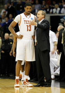 尤文公布战葡体大名单：伊尔迪兹回归，凯利、布雷默缺席（尤文战葡体名单出炉：伊尔迪兹复出，凯利、布雷默缺阵）