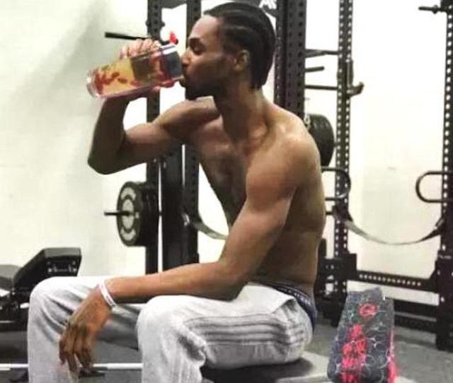 如何提高篮球比赛心理素质？（篮球赛场心理素质提升指南）