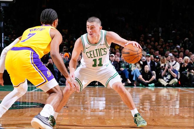 第94分钟丢球，阿森纳遭读秒绝杀！领先优势只剩3分，曼城看到希望！（阿森纳第94分钟读秒丢球遭绝杀，领先缩至3分，曼城重燃希望）