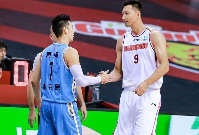 波兰主帅：希望面对荷兰能有更多控球；已证明能与他们抗衡（波兰主帅：对阵荷兰盼提升控球，已展现抗衡实力）