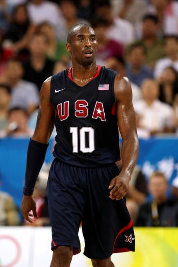 华夏幸福旧将许小龙：金元时代单场三、五百万的奖金很常见（华夏幸福前将许小龙谈金元时代：单场拿三五百万元奖金并不罕见）