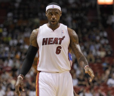 图片报：西媒报道凯恩与巴萨传闻无确凿依据，拜仁会和他续约（《图片报》：西媒炒作凯恩投巴萨无实锤，拜仁将与其续约）